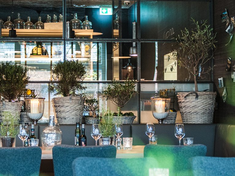 Corretto — Restaurant
